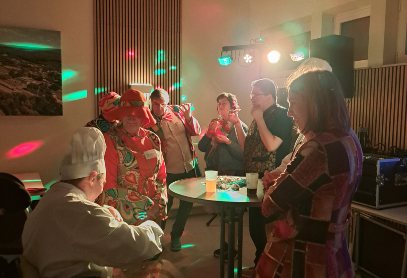 • Inklusive Karnevalsparty im Kolpinghaus – ruhige Karnevalsfeier mit weniger Lautstärke