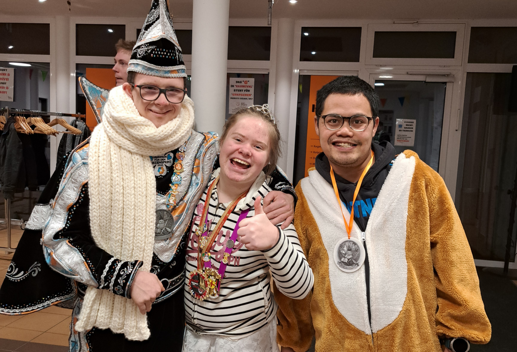 •	Selfie mit dem Herzenspinz Finn